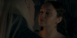 HouseOfTheDragon_3x01-SaltAndSeaFireAndBlood_3268