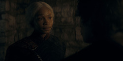 HouseOfTheDragon_3x01-SaltAndSeaFireAndBlood_3672