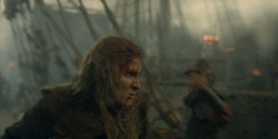 HouseOfTheDragon_3x01-SaltAndSeaFireAndBlood_3898
