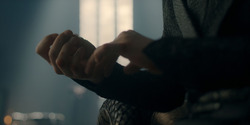 HouseOfTheDragon_3x01-SaltAndSeaFireAndBlood_4028
