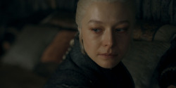 HouseOfTheDragon_3x01-SaltAndSeaFireAndBlood_4080