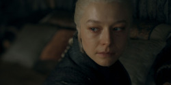 HouseOfTheDragon_3x01-SaltAndSeaFireAndBlood_4083