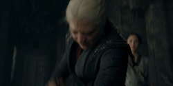 HouseOfTheDragon_3x01-SaltAndSeaFireAndBlood_4121