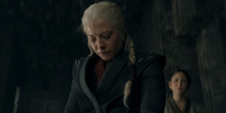 HouseOfTheDragon_3x01-SaltAndSeaFireAndBlood_4149