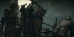 HouseOfTheDragon_3x01-SaltAndSeaFireAndBlood_4857