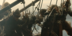 HouseOfTheDragon_3x01-SaltAndSeaFireAndBlood_4965