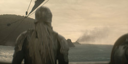 HouseOfTheDragon_3x01-SaltAndSeaFireAndBlood_4991