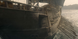 HouseOfTheDragon_3x01-SaltAndSeaFireAndBlood_5027