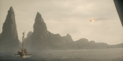HouseOfTheDragon_3x01-SaltAndSeaFireAndBlood_5050