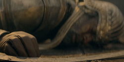 HouseOfTheDragon_3x01-SaltAndSeaFireAndBlood_5200