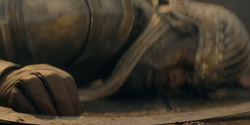 HouseOfTheDragon_3x01-SaltAndSeaFireAndBlood_5201
