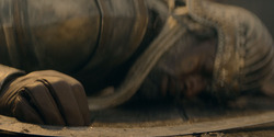 HouseOfTheDragon_3x01-SaltAndSeaFireAndBlood_5202