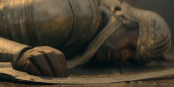 HouseOfTheDragon_3x01-SaltAndSeaFireAndBlood_5206