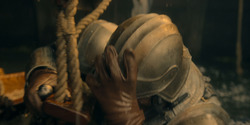 HouseOfTheDragon_3x01-SaltAndSeaFireAndBlood_5329