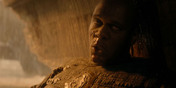 HouseOfTheDragon_3x01-SaltAndSeaFireAndBlood_5760