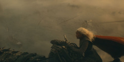 HouseOfTheDragon_3x01-SaltAndSeaFireAndBlood_5768