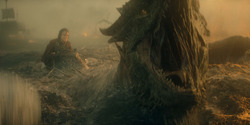 HouseOfTheDragon_3x01-SaltAndSeaFireAndBlood_5790