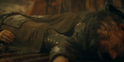 HouseOfTheDragon_3x01-SaltAndSeaFireAndBlood_5905