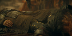 HouseOfTheDragon_3x01-SaltAndSeaFireAndBlood_5908