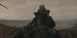 HouseOfTheDragon_3x02-QueensLanding_00103