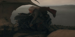 HouseOfTheDragon_3x02-QueensLanding_00111