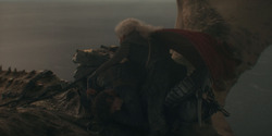 HouseOfTheDragon_3x02-QueensLanding_00117