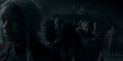 HouseOfTheDragon_3x02-QueensLanding_00204