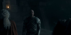 HouseOfTheDragon_3x02-QueensLanding_00208