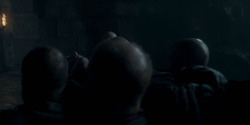 HouseOfTheDragon_3x02-QueensLanding_00211