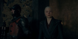 HouseOfTheDragon_3x02-QueensLanding_00232