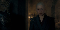 HouseOfTheDragon_3x02-QueensLanding_00243