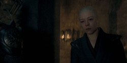 HouseOfTheDragon_3x02-QueensLanding_00247