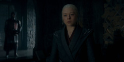 HouseOfTheDragon_3x02-QueensLanding_00261