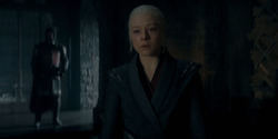 HouseOfTheDragon_3x02-QueensLanding_00262