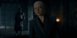 HouseOfTheDragon_3x02-QueensLanding_00264