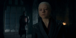 HouseOfTheDragon_3x02-QueensLanding_00282