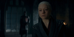 HouseOfTheDragon_3x02-QueensLanding_00290