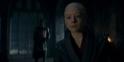 HouseOfTheDragon_3x02-QueensLanding_00292