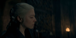 HouseOfTheDragon_3x02-QueensLanding_00311