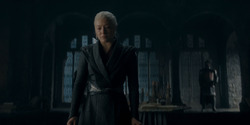 HouseOfTheDragon_3x02-QueensLanding_00337
