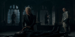 HouseOfTheDragon_3x02-QueensLanding_00343