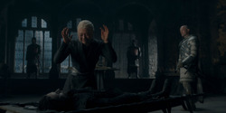 HouseOfTheDragon_3x02-QueensLanding_00352