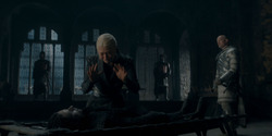 HouseOfTheDragon_3x02-QueensLanding_00367