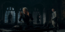HouseOfTheDragon_3x02-QueensLanding_00369