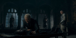 HouseOfTheDragon_3x02-QueensLanding_00383