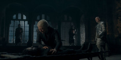 HouseOfTheDragon_3x02-QueensLanding_00384