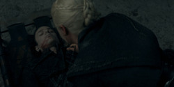HouseOfTheDragon_3x02-QueensLanding_00404