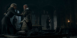 HouseOfTheDragon_3x02-QueensLanding_00422
