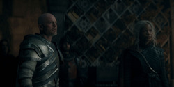 HouseOfTheDragon_3x02-QueensLanding_00445
