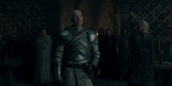 HouseOfTheDragon_3x02-QueensLanding_00451